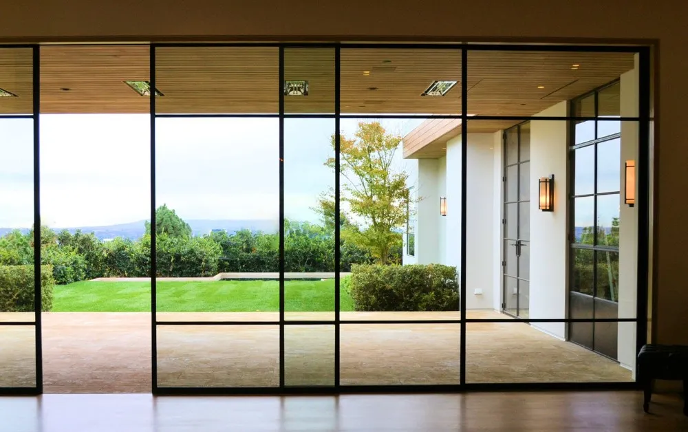 How Telescopic Sliding Doors Add Value to Dubai Real Estate?